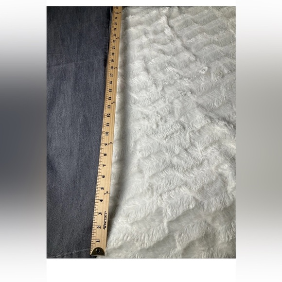 Gloria Vanderbilt Amanda Womens Gray 14 Jeans Classic Stretch Straight Leg Fit - Picture 12 of 15